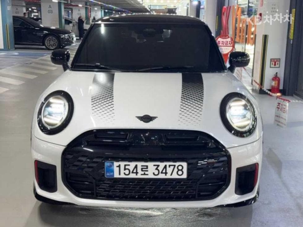 Mini Cooper 4th generationS 2.0 3도어 JCW - 2