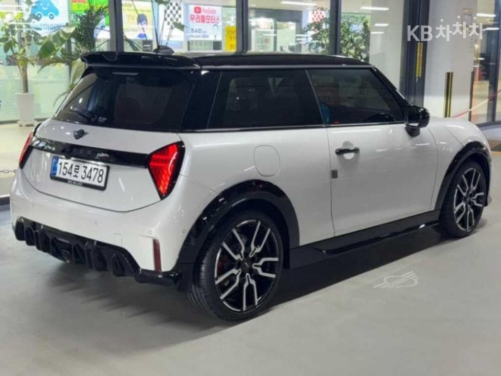 Mini Cooper 4th generationS 2.0 3도어 JCW - 4