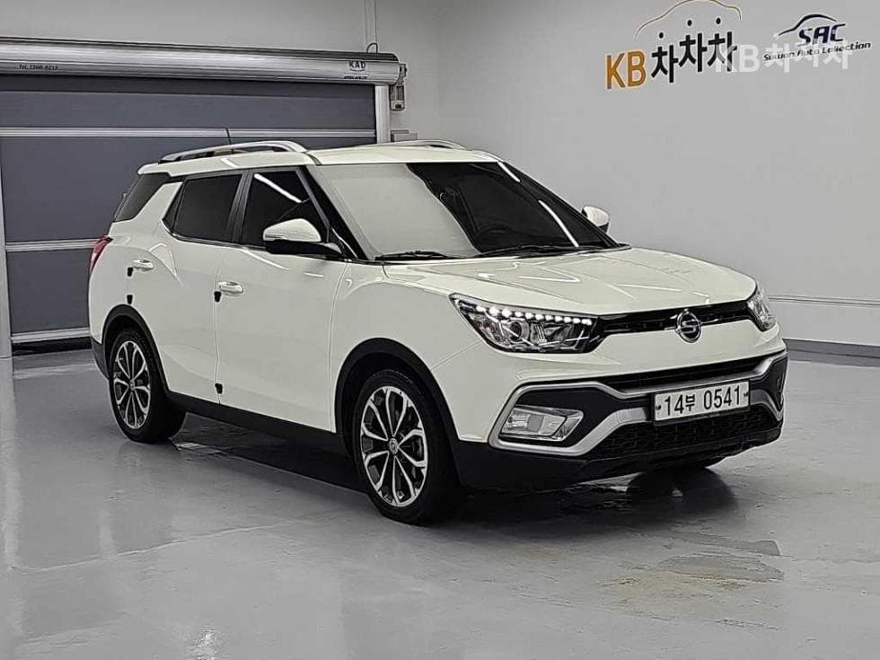 KG Mobility Tivoli Air2WD IX - 4