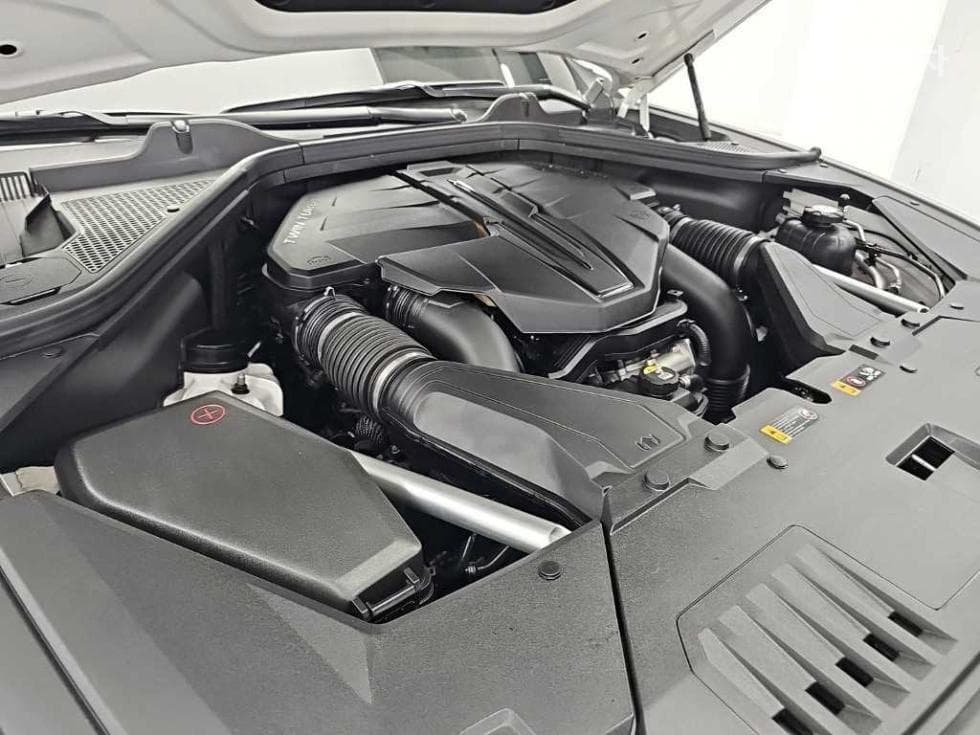 Genesis GV803.5 Turbo Gasoline AWD - 5