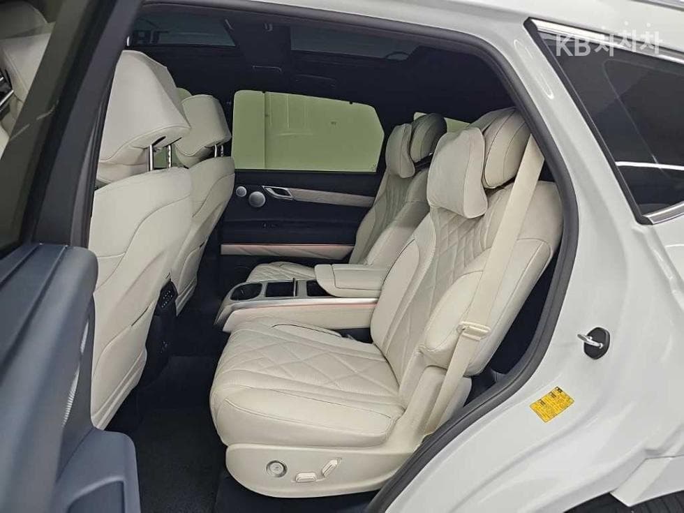 Genesis GV803.5 Turbo Gasoline AWD - 12