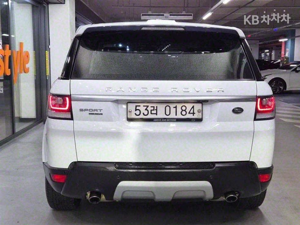 Land Rover New Range Rover Sport3.0 SDV6 HSE Dynamic - 5