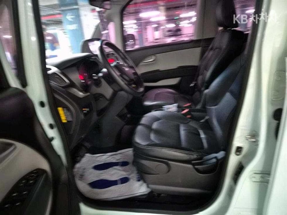 Kia Ray (van)1.0 Gasoline Luxury - 6