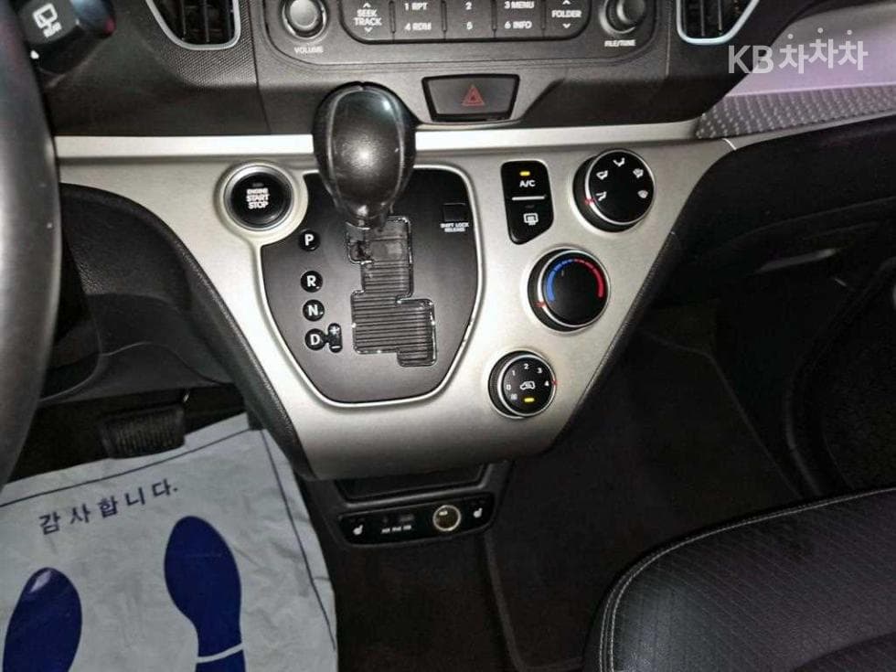 Kia Ray (van)1.0 Gasoline Luxury - 11