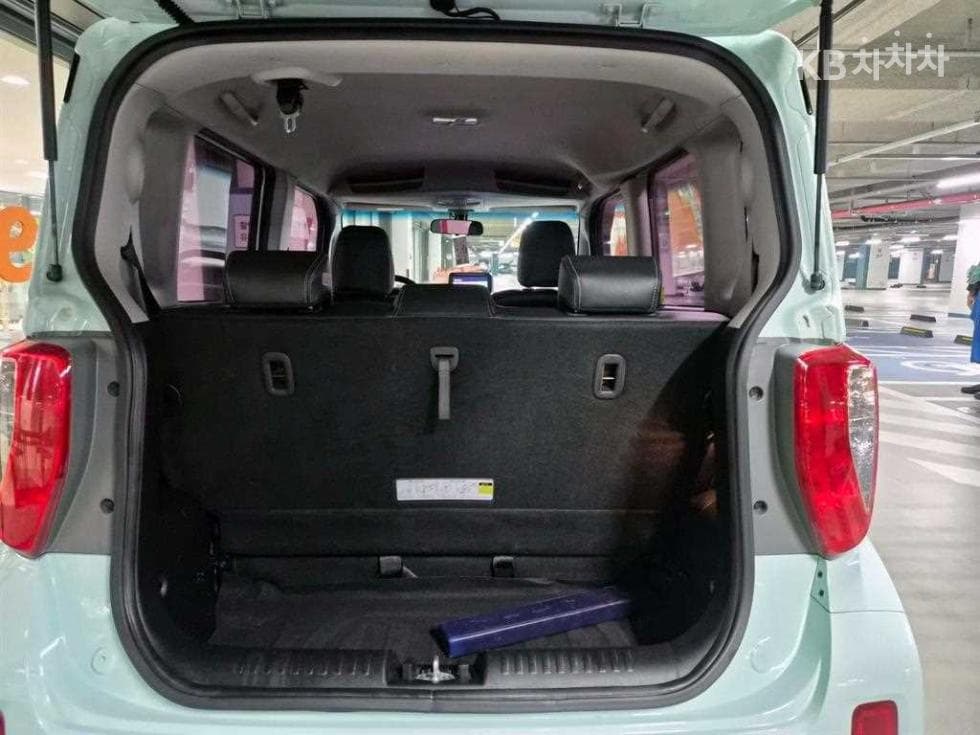 Kia Ray (van)1.0 Gasoline Luxury - 17