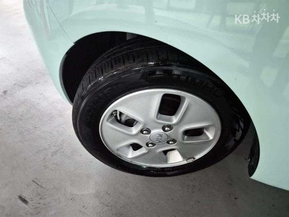 Kia Ray (van)1.0 Gasoline Luxury - 20