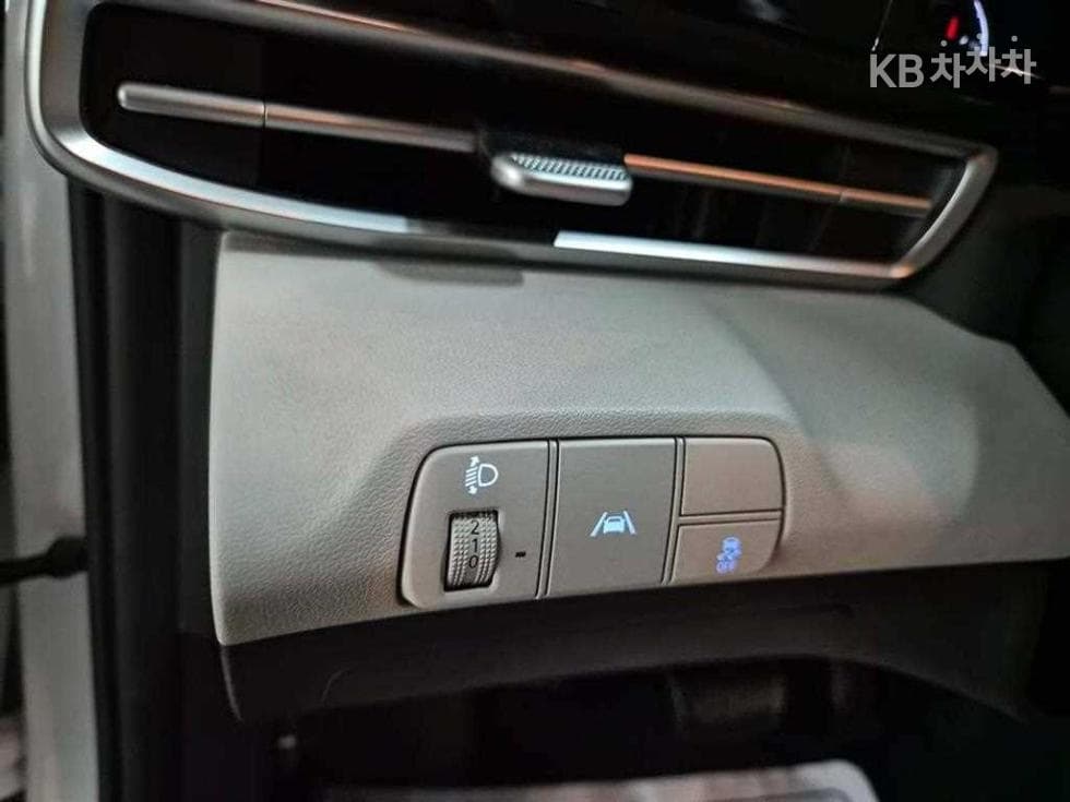 Hyundai All New Avante (Elantra)(CN7)1.6 Gasoline Modern - 13