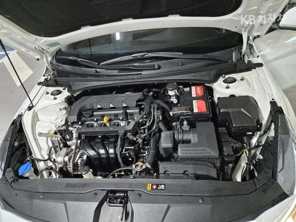 Hyundai All New Avante (Elantra)(CN7)1.6 Gasoline Modern - 19