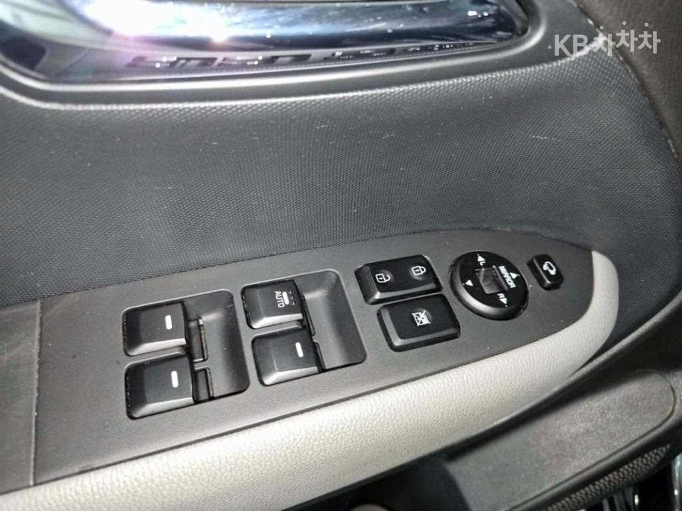 Kia The New (facelift) Ray (van)1.0 Gasoline Signature - 12