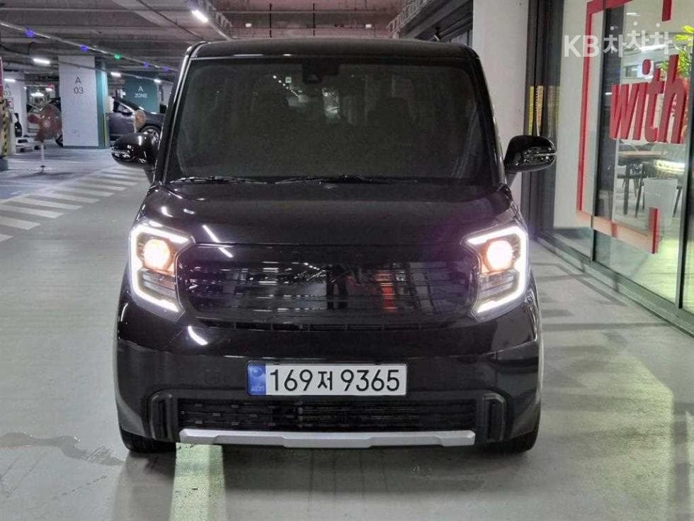 Kia The New (facelift) Kia Ray (van) 1.0 Gasoline Signature - Image 1