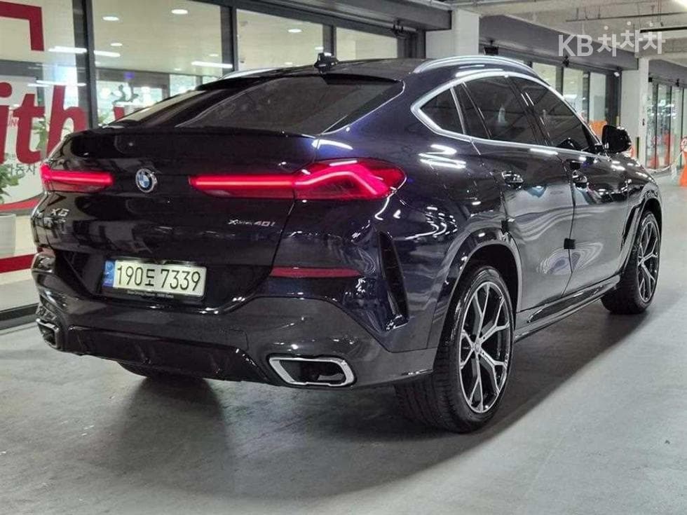 BMW X6(G06)xDrive 40i M Sport Package - 4