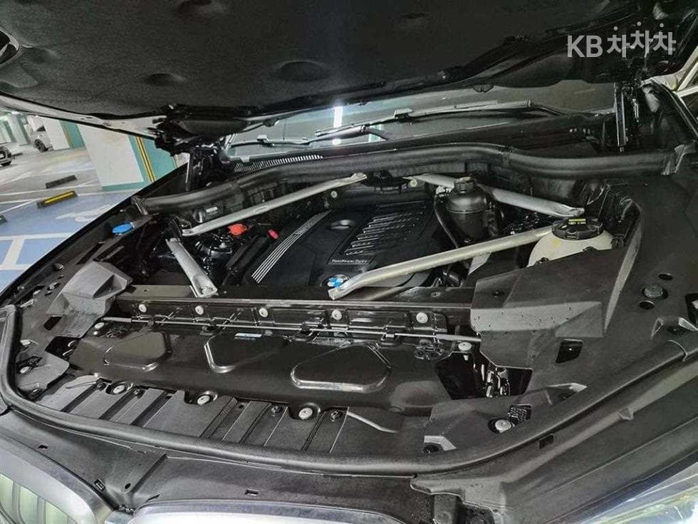 BMW X6(G06)xDrive 40i M Sport Package - 19