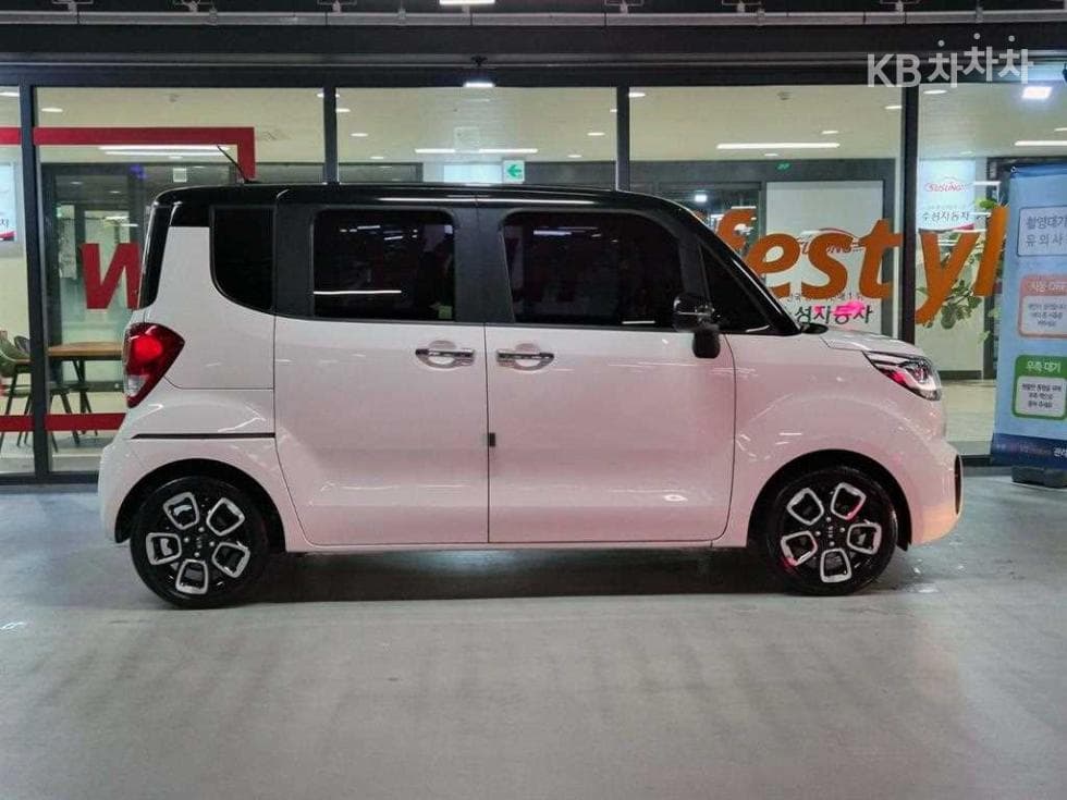 Kia The New (facelift) Ray (van)1.0 Gasoline Luxury - 3