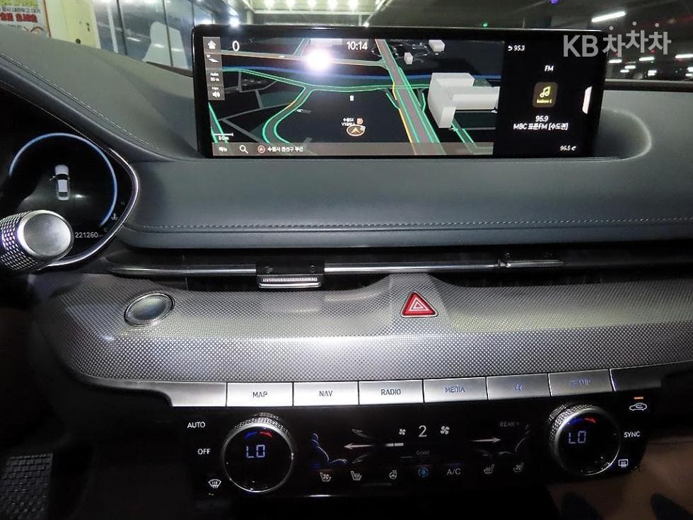 Genesis G80(RG3)2.5 Turbo Gasoline Direct Injection 2WD - 11
