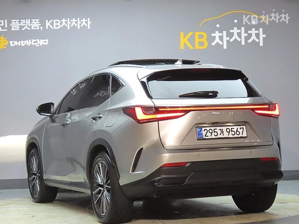 Lexus NX (Lexus SUV)(AZ20)350h Luxury - 2