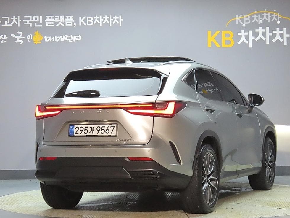Lexus NX (Lexus SUV)(AZ20)350h Luxury - 4