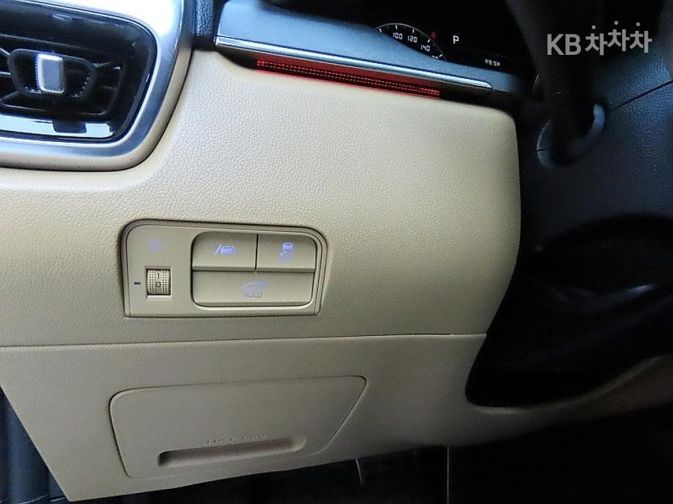 Киа Sorento 4-то поколение2.2 Дизел 4x4 Signature - 12
