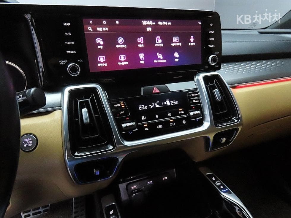 Киа Sorento 4-то поколение2.2 Дизел 4x4 Signature - 17