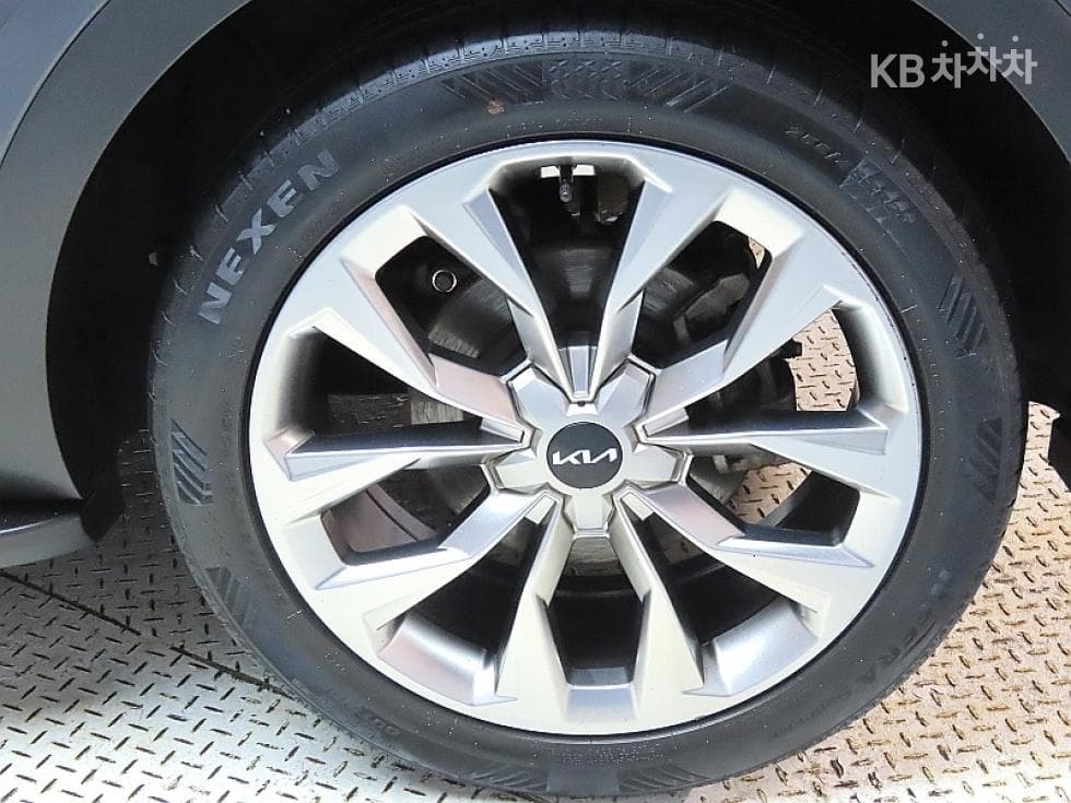 Киа Sorento 4-то поколение2.2 Дизел 4x4 Signature - 20