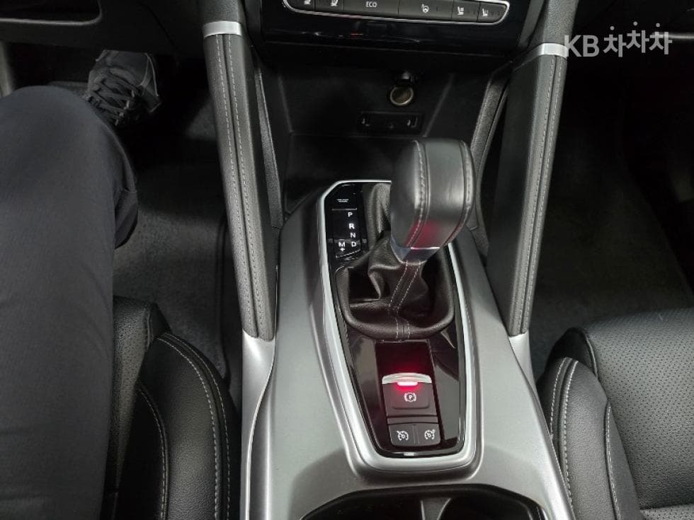 Рено Корея Нов QM62.0 LPe 2WD LE - 14