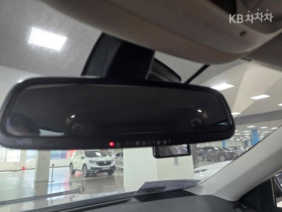 Рено Корея Нов QM62.0 LPe 2WD LE - 16