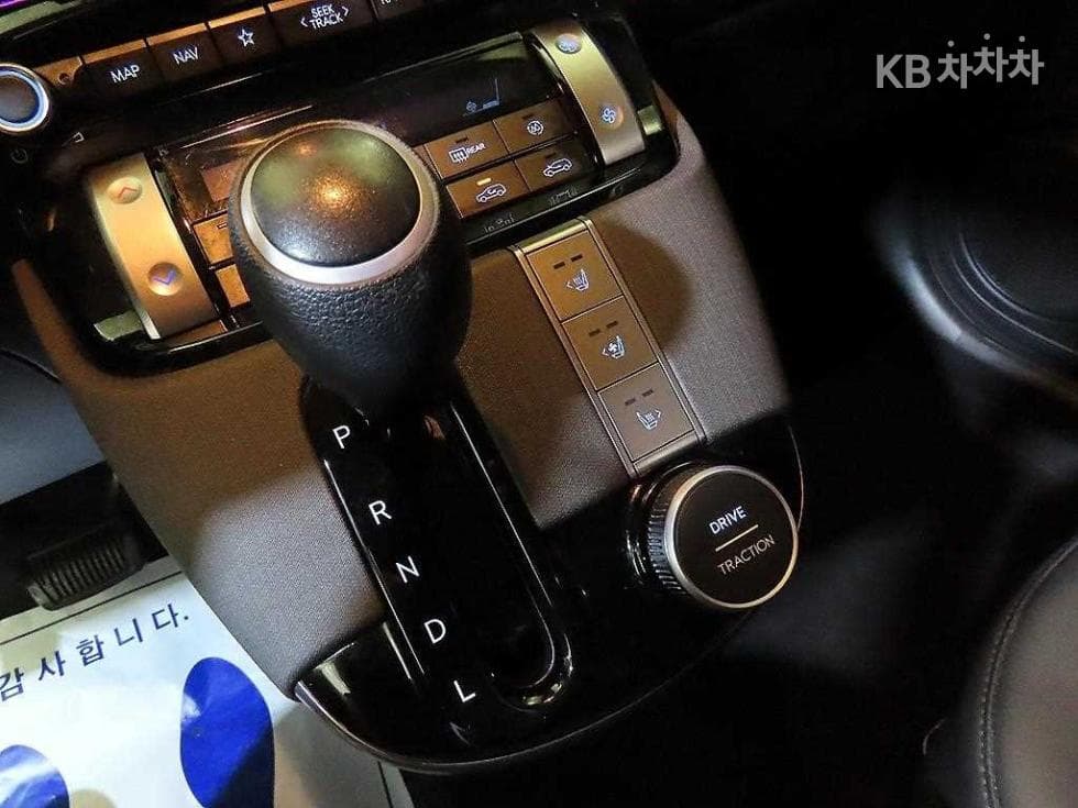 Хюндай Каспър1.0 Турбо Бензин 디 에센셜 - 12