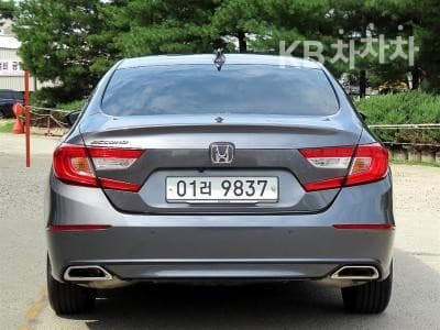 혼다 어코드 10세대1.5 Turbo - 4
