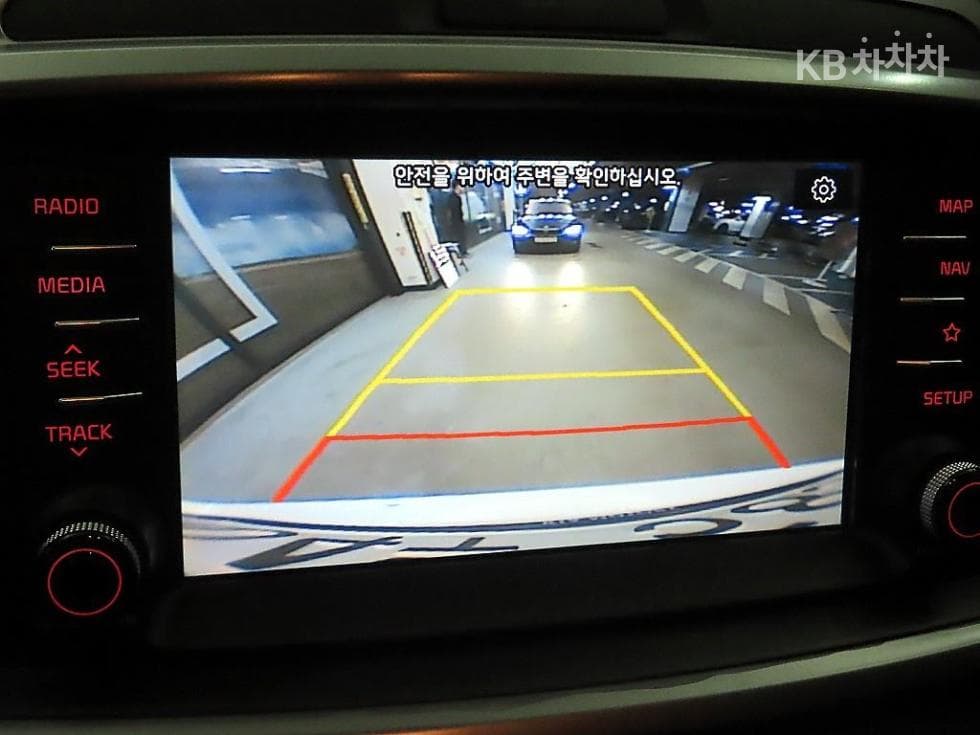 Киа The New (фейслифт) Sorento2.0 Дизел 2WD Noblesse - 14