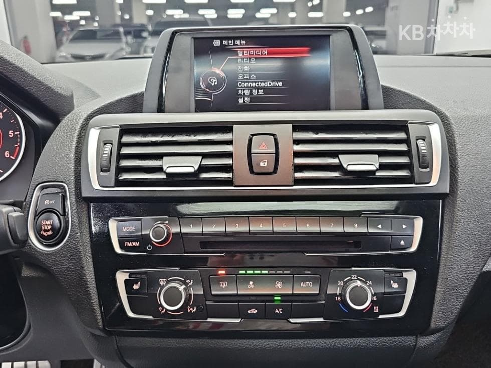 BMW New1시리즈118d 스포츠 라Seater F20 - 10