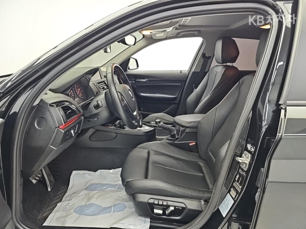 BMW New1시리즈118d 스포츠 라Seater F20 - 11
