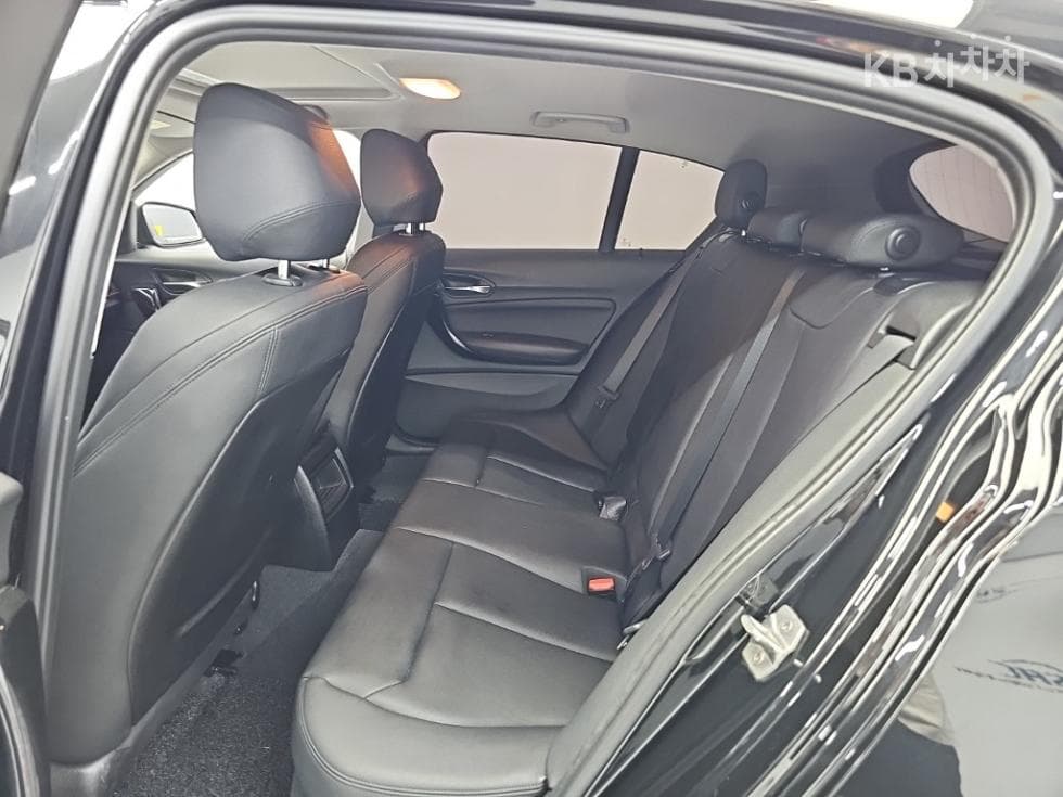 BMW New1시리즈118d 스포츠 라Seater F20 - 12