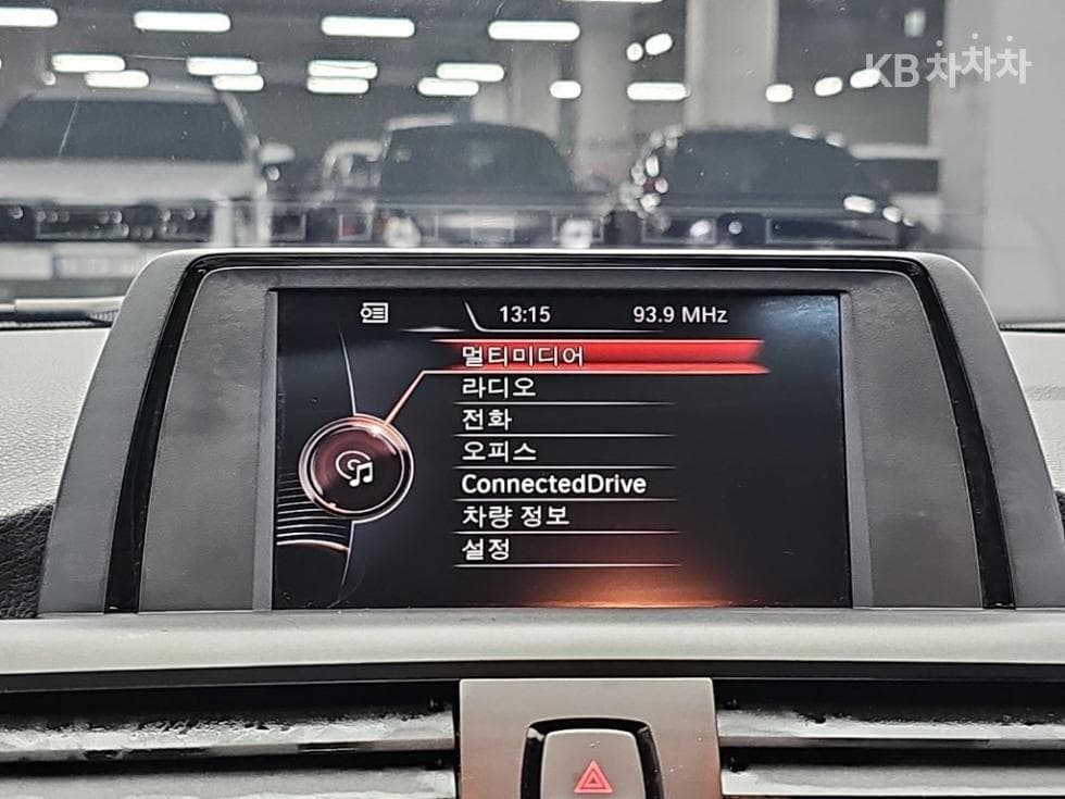 BMW New1시리즈118d 스포츠 라Seater F20 - 14