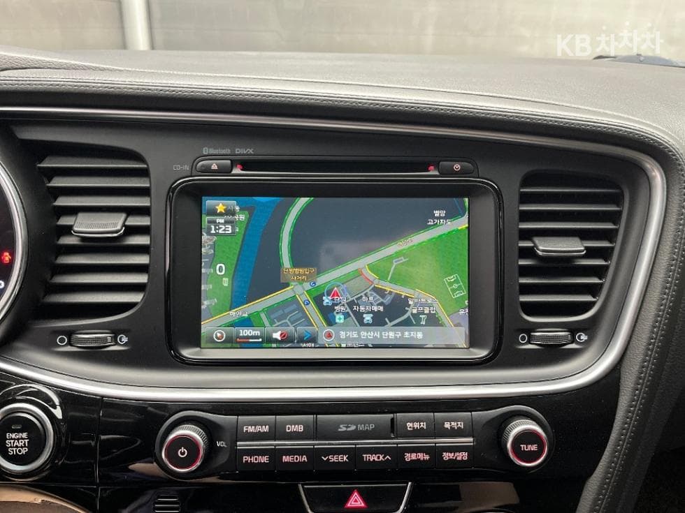 Kia The New (facelift) K5 Second generationRental car 2.0 LPI Prestige - 13