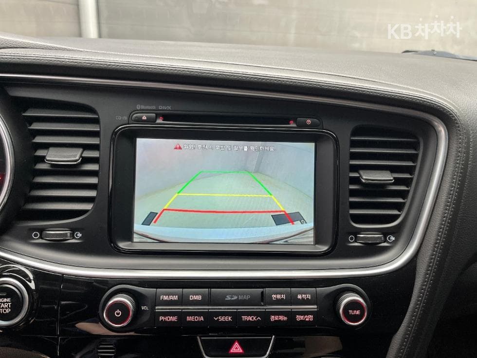 Kia The New (facelift) K5 Second generationRental car 2.0 LPI Prestige - 14