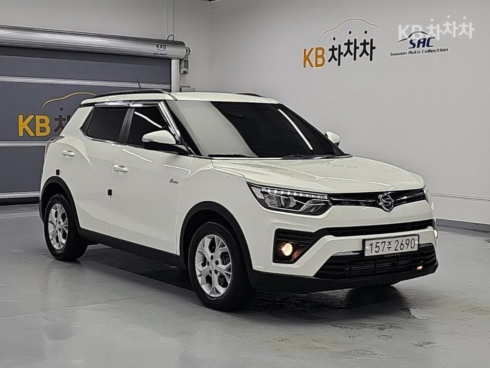 KG Mobility Very New (facelift/refresh; particularly for Tivoli) TivoliGasoline V3 2WD Standard - 4