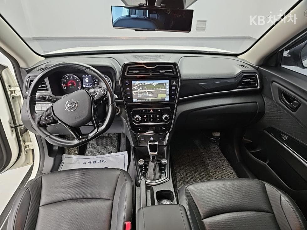 KG Mobility Very New (facelift/refresh; particularly for Tivoli) TivoliGasoline V3 2WD Standard - 7