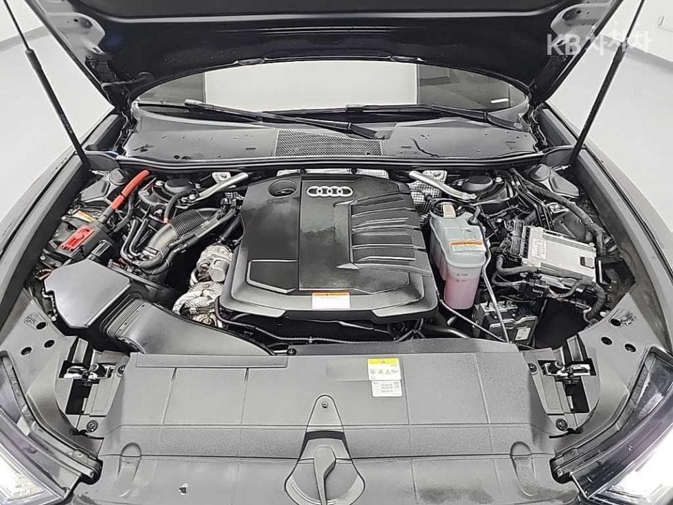 Audi A6(C8)40 Turbo Diesel Injection Quattro Premium - 5