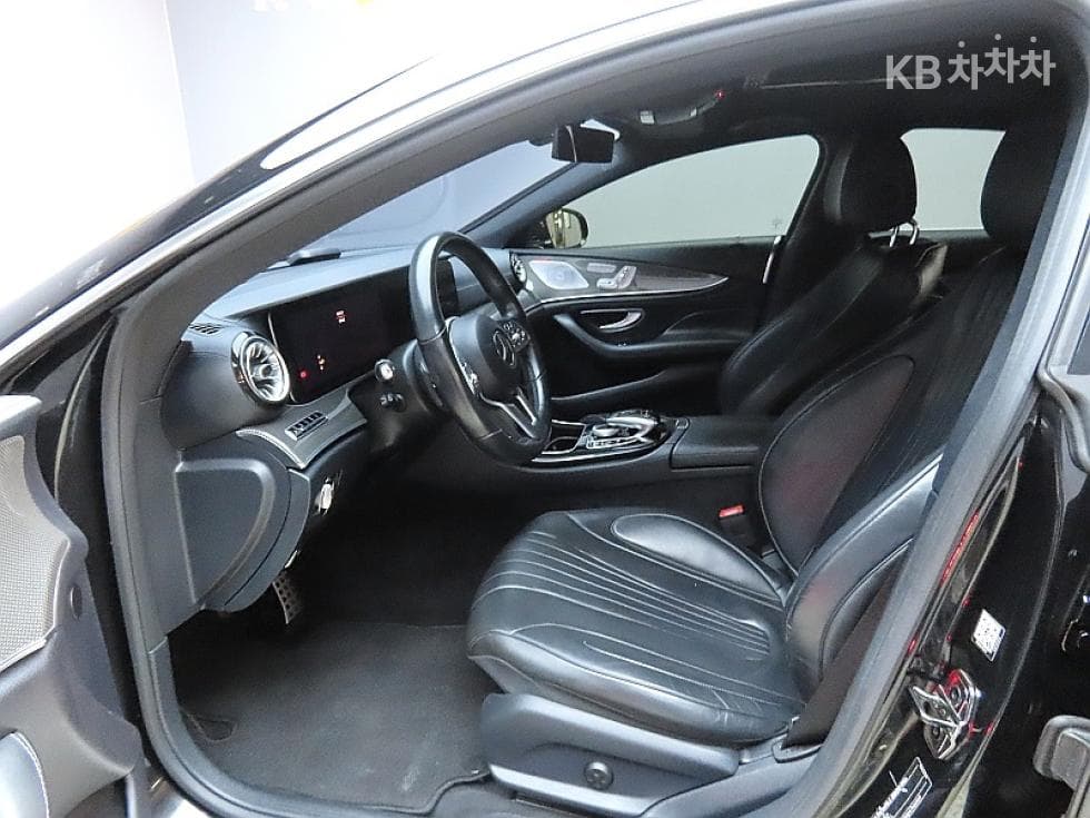 Mercedes-Benz CLS클래스(C257)CLS300d AMG Line - 10