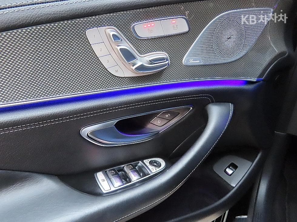 Mercedes-Benz CLS클래스(C257)CLS300d AMG Line - 13