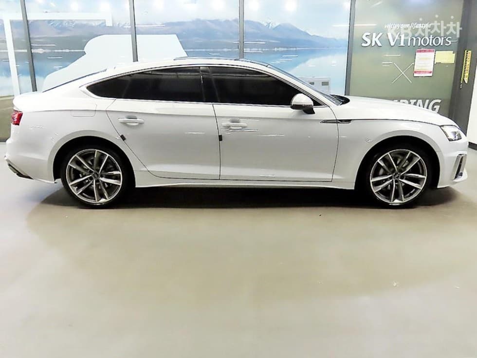 Audi A5(8W6)40 Turbo Diesel Injection quattro Sportback Premium - 3