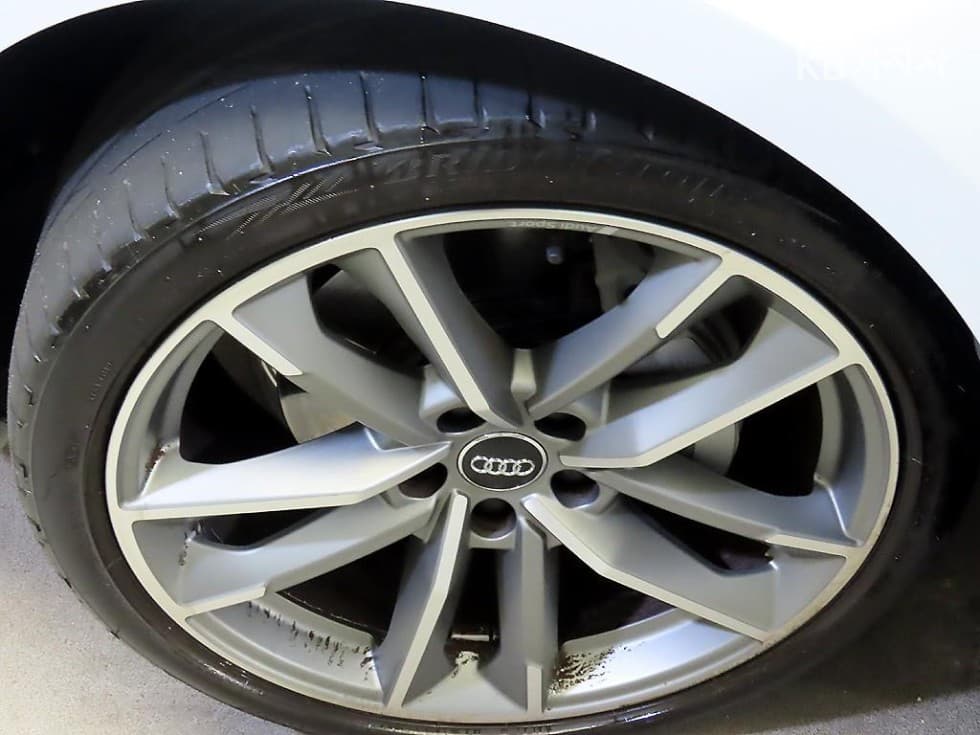 Audi A5(8W6)40 Turbo Diesel Injection quattro Sportback Premium - 20