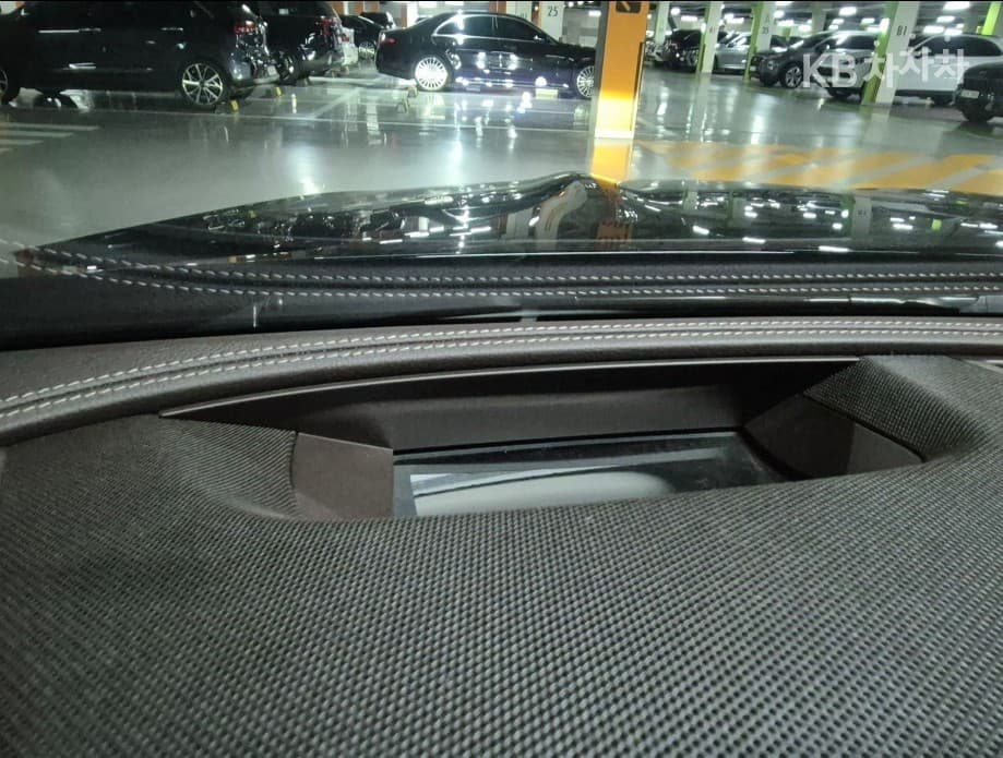 Mercedes-Benz E-Class (W213)E450 4MATIC Coupe Standard - 3