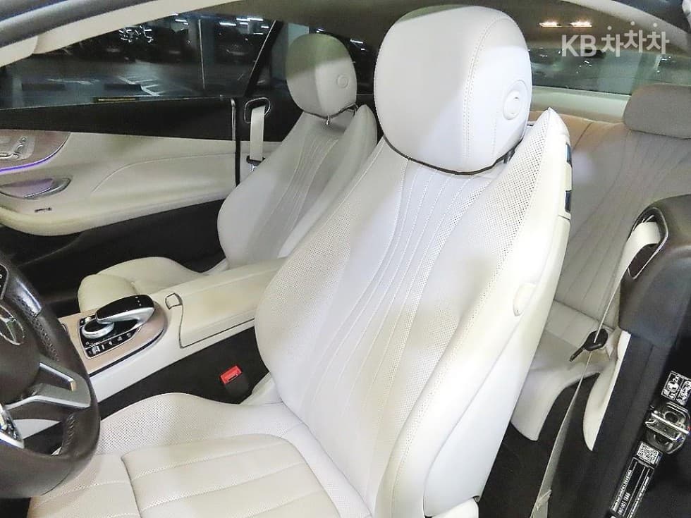 Mercedes-Benz E-Клас (W213)E450 4MATIC Coupe Стандартен - 7