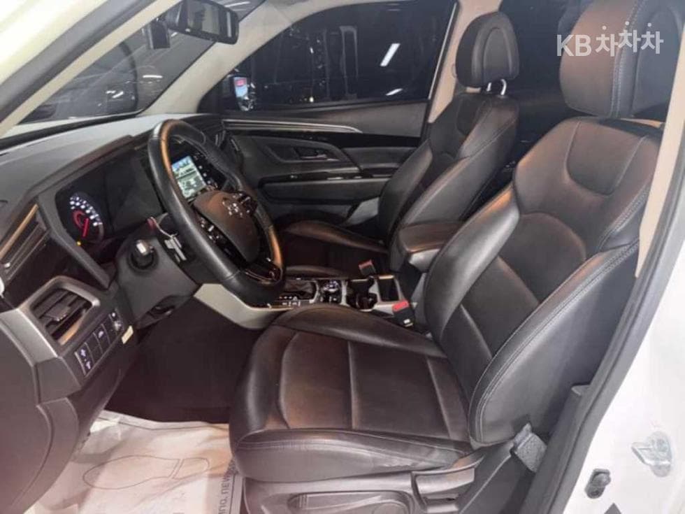 КейДжи Мобилити 뷰티플 코란도1.5 GDi Turbo 2WD C5 Plus - 6