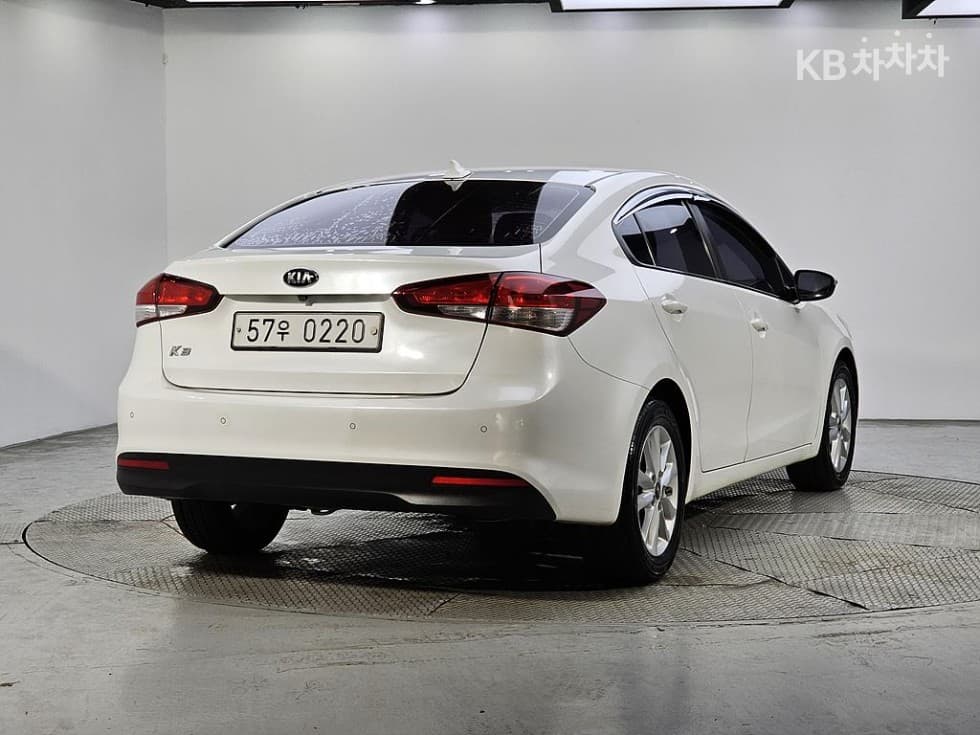 Kia The New (facelift) K31.6 Gasoline Trendy Standard - 3