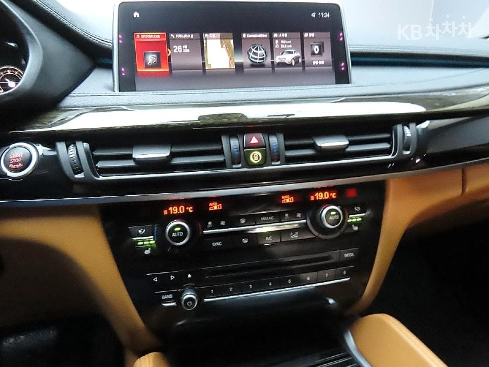 BMW X6(F16)xDrive 30d Стандартен - 16