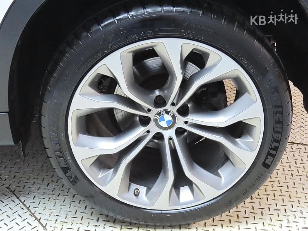 BMW X6(F16)xDrive 30d Стандартен - 20