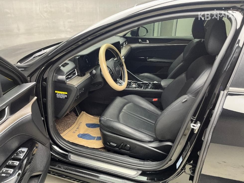 Kia K5 3rd Gen2.0 Gasoline Noblesse - 5