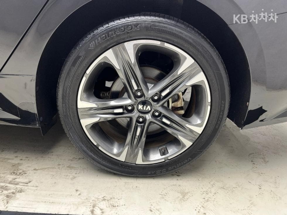 Kia K5 3rd Gen2.0 Gasoline Noblesse - 16
