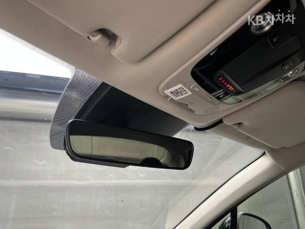 Kia K5 3rd Gen2.0 Gasoline Noblesse - 19